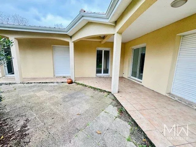 MAISON A LOUER – SAINT JEAN D’ILLAC