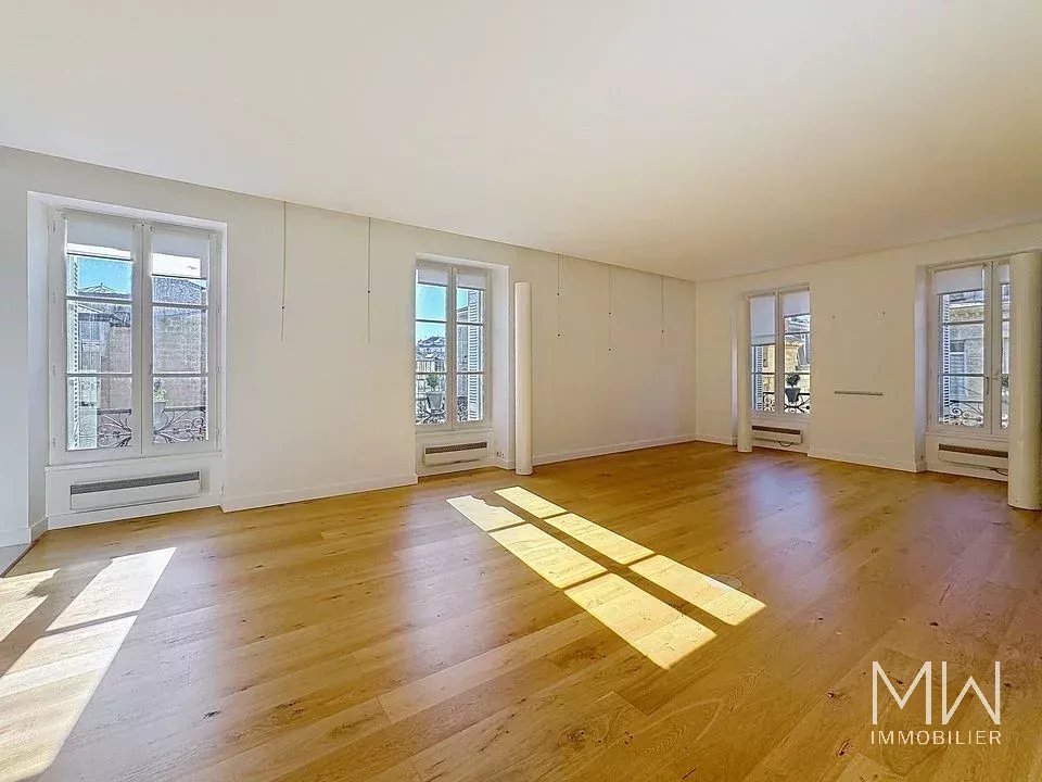 Apartment – Triangle d’or