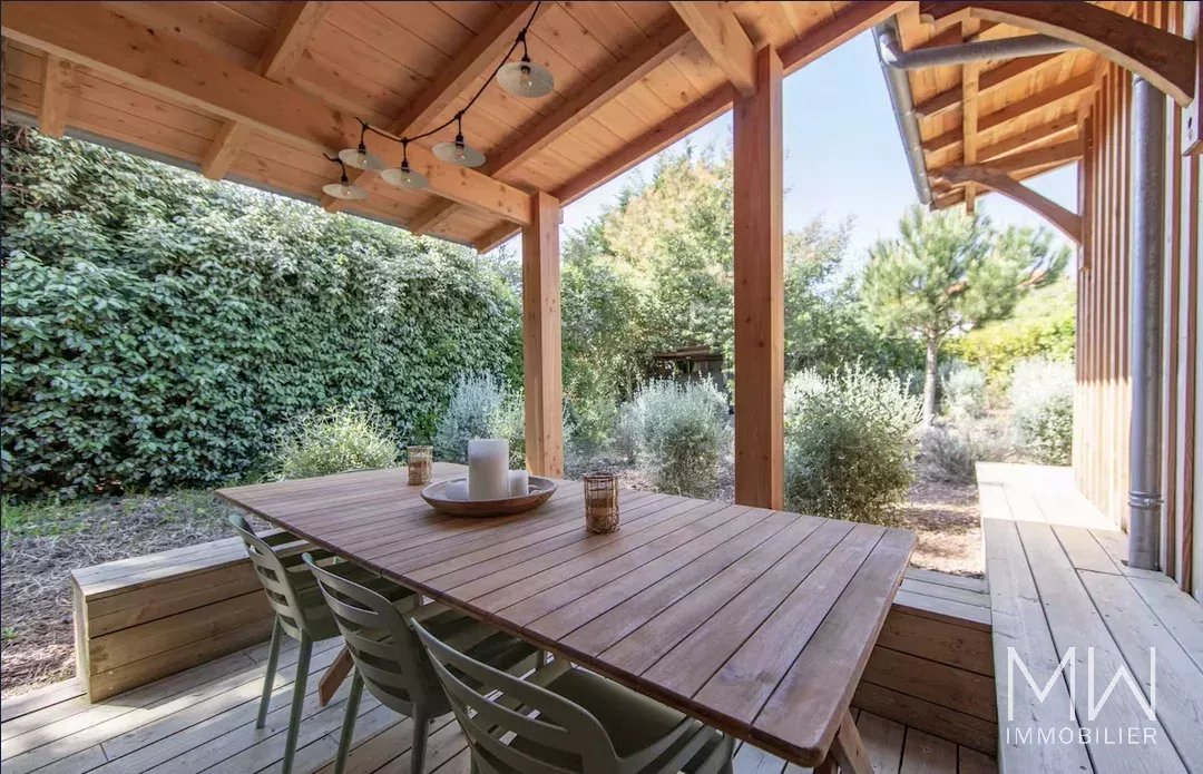 CHARMING VILLA CLOSE TO THE OCEAN – CAP FERRET – SLEEPS 10