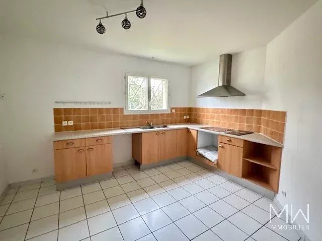 MAISON A LOUER – SAINT JEAN D’ILLAC