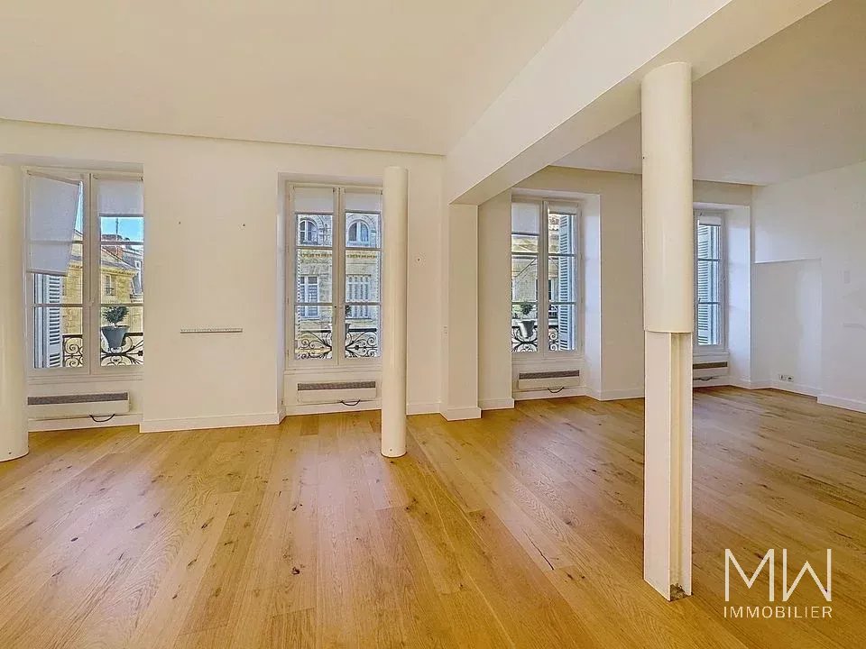 Apartment – Triangle d’or