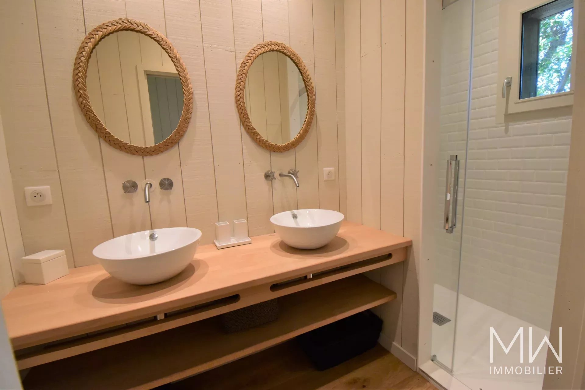 CHARMANTE VILLA BOIS AU COEUR DU CAP FERRET – 6 COUCHAGES